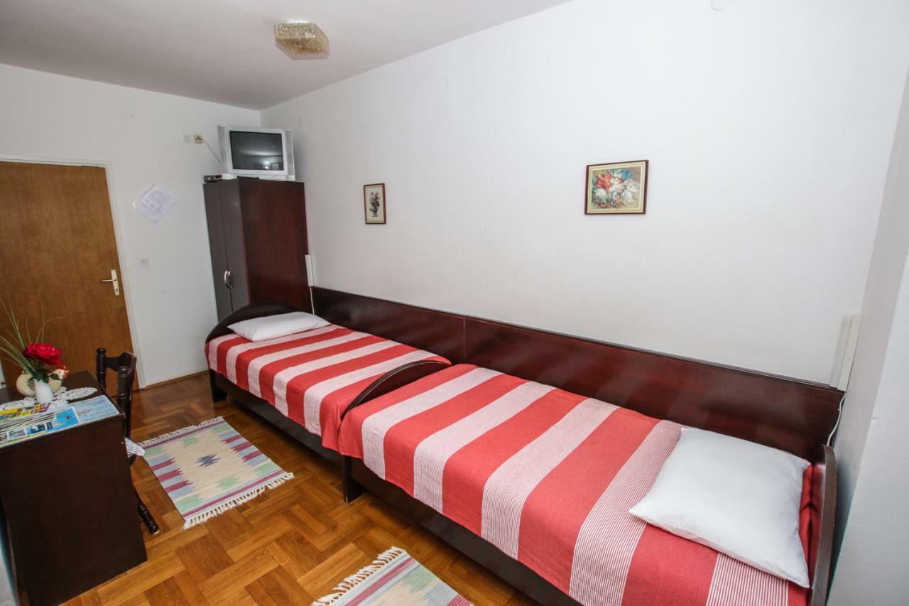Apartmani Janja 波雷奇 外观 照片